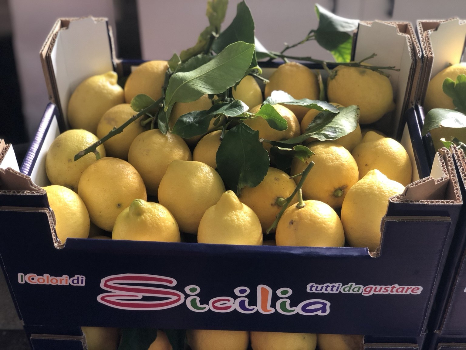 Cassetta di limoni